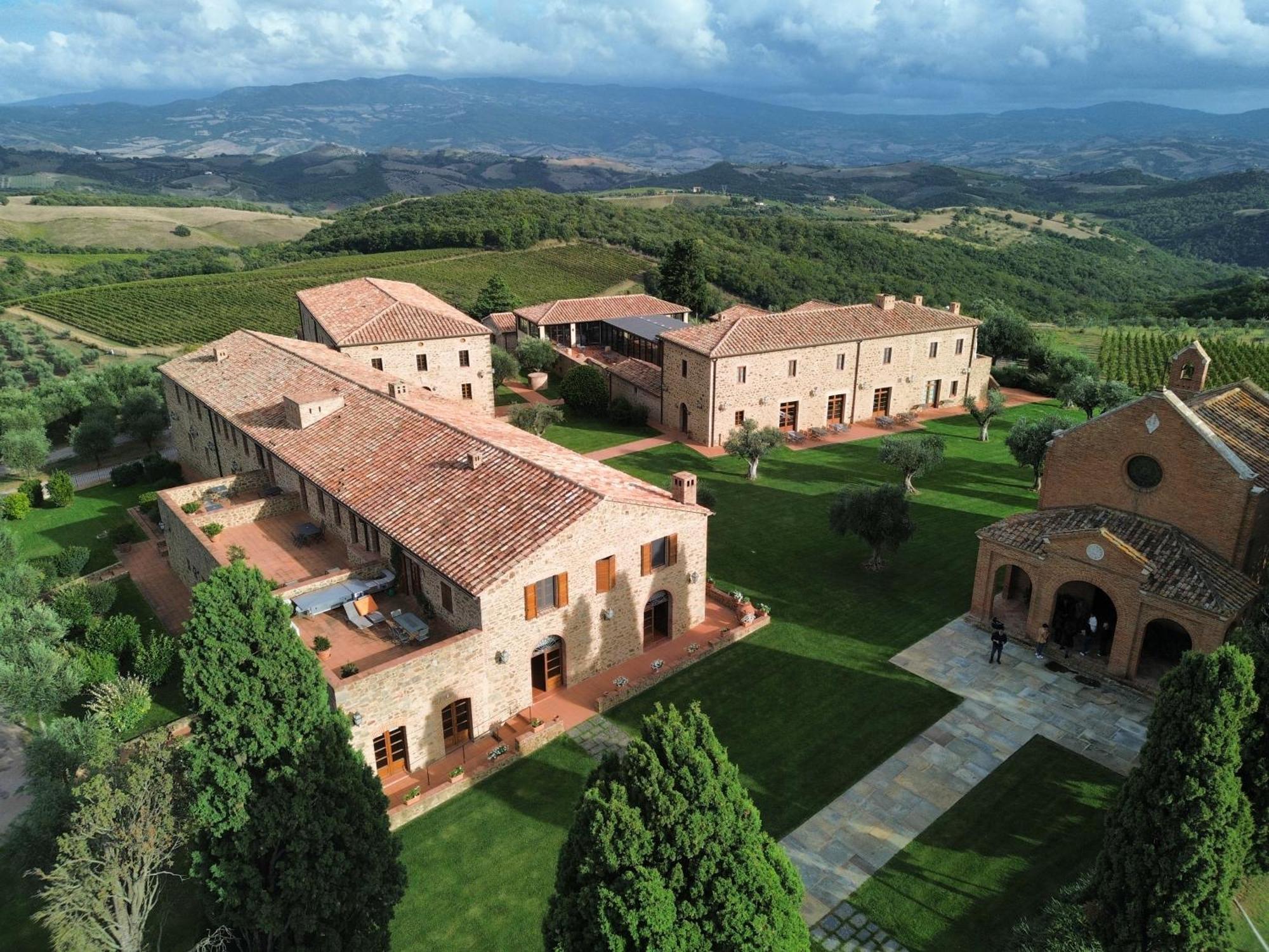 Tenuta Di Montecucco - Collemassari Hospitality Cinigiano المظهر الخارجي الصورة
